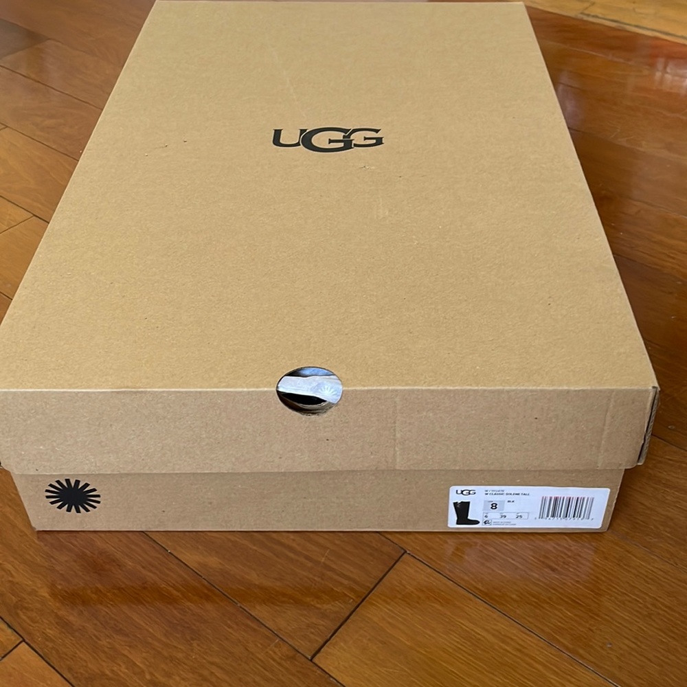 brand new womens ugg boots!!